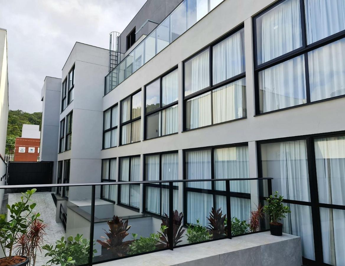 Apartamento Seasons Bc Balneário Camboriú Exterior foto